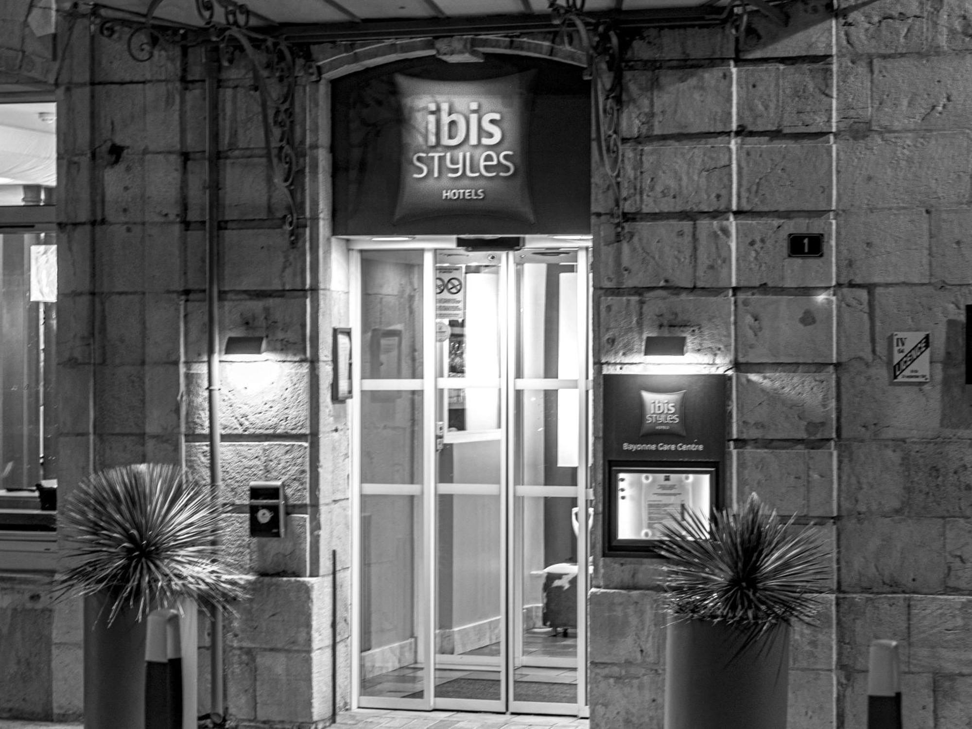 מלון Ibis Styles באיון מראה חיצוני תמונה