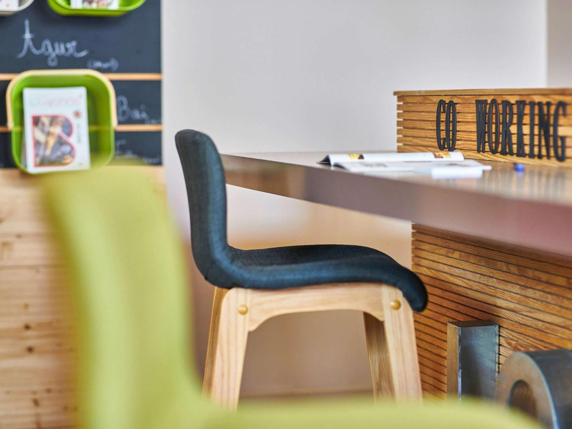 מלון Ibis Styles באיון מראה חיצוני תמונה